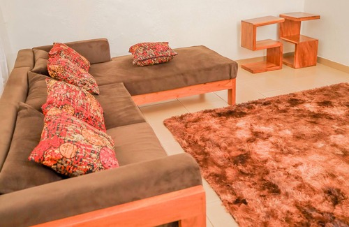Mukono House | Simple and Ethnic Centric