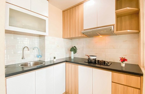 Pekayon Jaya Apartment | Simple And Homey 2Br At Grand Kamala Lagoon Apartment
