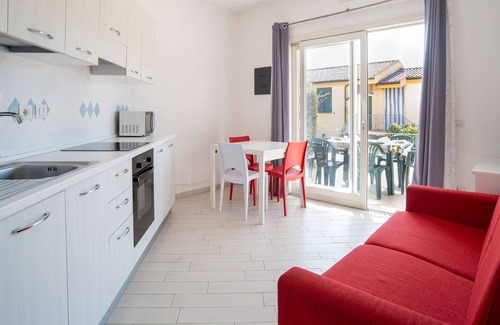 Viddalba House | Simple Holiday Home in Viddalba with Shared Swimming Pool