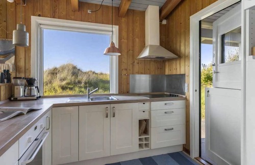 Nykobing Sjaelland House | Simple summer living in magical setting