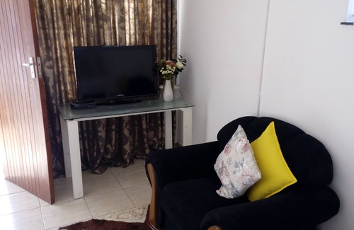 Mbabane House | simple yet comfortable bedsitter house