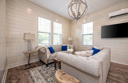Brazos House | Simplicity House 3 Ensuites Walk Silos Baylor McLane Shopping w/Secure Parking