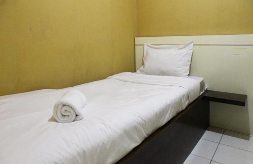 Pancoran Apartment | Simply 2BR Kalibata City Apartment By Travelio