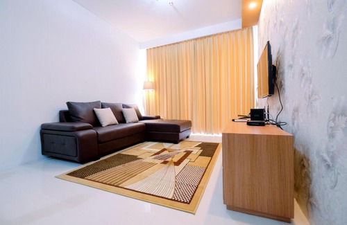 Bintaro Apartment | Simply 2BR Lexington Apartment By Travelio