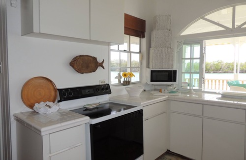 Lajas House | Simply Elegant and Classy