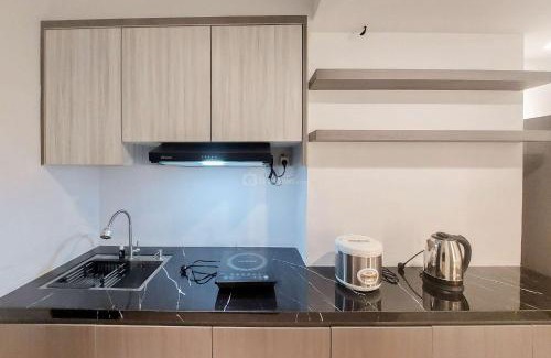 Medan Apartment | Simply Look Studio Apartment at Mansyur Residence By Travelio