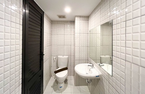 Medan Apartment | Simply Look Studio At 21St Floor De Prima Apartment