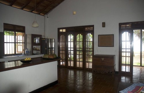 Thalaramba Villa | Simply luxury on the shore