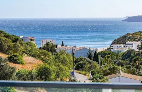 Salema Villa | Simply Salema - Villa Vista Paraíso - Ocean Villa