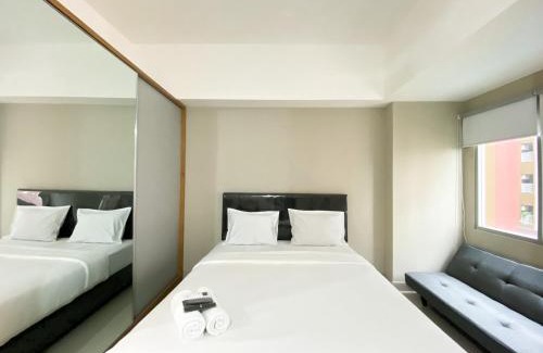 Duren Sawit Apartment | Simply Studio Room Gateway Park LRT City Jatibening Apartment By Travelio