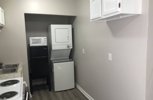 Richmond Apartment | Simply sweet - Entire 1 bed upstairs apt near EKU