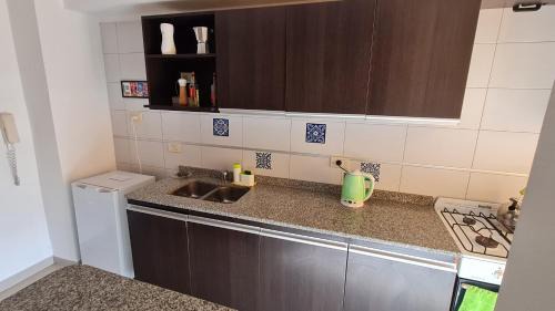 Ezeiza Apartment | Simpsoniano Dpto Centrico a Minutos del Aeropuerto