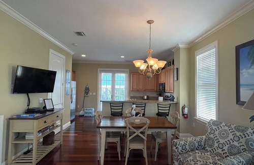 Islamorada House | Single Family Home In Angler's Reef Gated Community,Beautiful Ground,Resort Pool