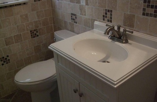 Gold Coast House | Single Family - Private, Beautiful, Comfortable, 4BR 3fulbth, 5 Min walk frm Bch