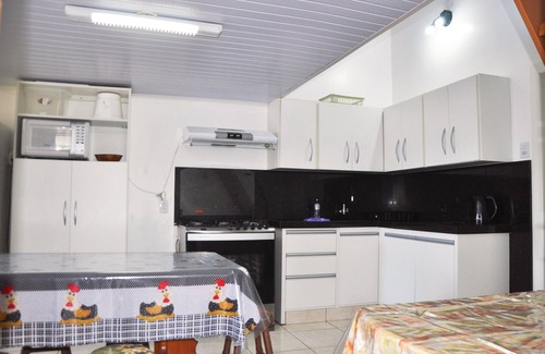 Capao da Canoa House | Single House On The Patio With Four Bedrooms In Capão Da Canoa