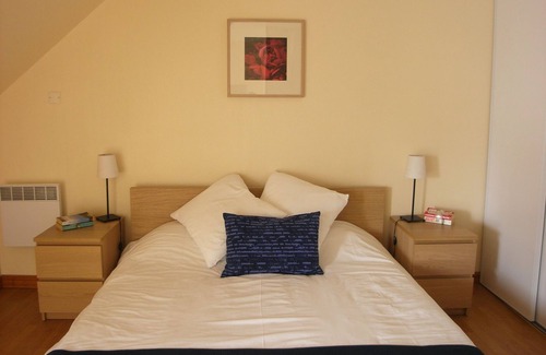 Les Champs-Geraux House | Single room-Standard-Private Bathroom-No view