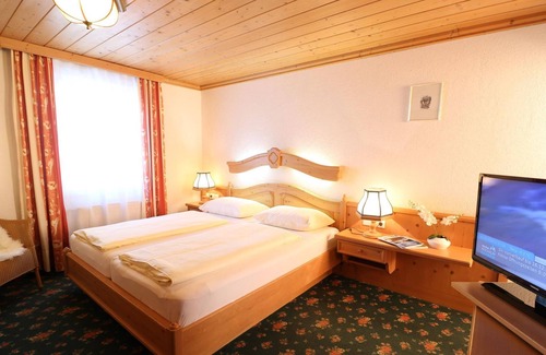 Rauris Cottage | Single room half board - Hotel Bräu***