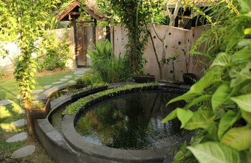 Timbulharjo House | Single Room, with shared dipping pool, in an Antique Bungalow