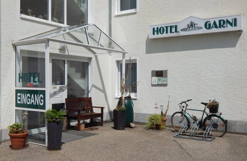 Gerolstein House | Single room with shower/WC - Am Brunnenplatz, Hotel Garni