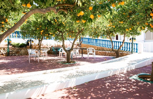 Monte Raposo House | Single-storey house with pool in rural area 10 minutes from the beach