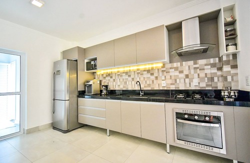 Costa do Sol House | Single storey house with 3 suites with air conditioning, WIFI, Smart TV, swimming pool, barbecue.