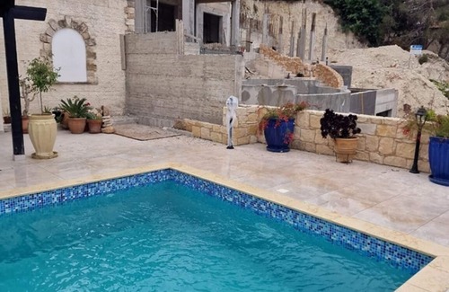 Tala Villa | Single storey villa in Kamares Village, Tala, Paphos with private pool