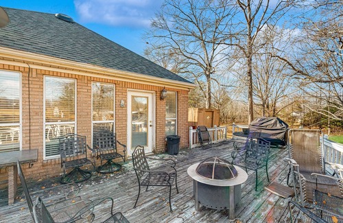Saltillo House | Single-story home with private deck, grill, fireplace, & W/D