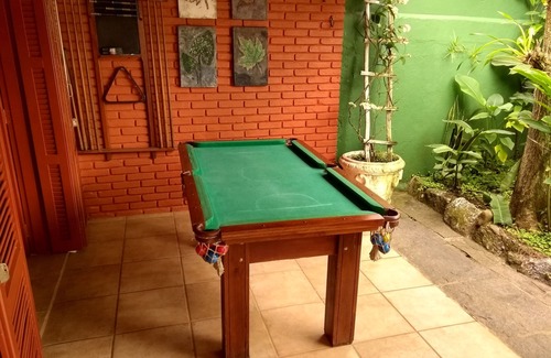Juquehy House | Single suite for 3 people. Family atmosphere