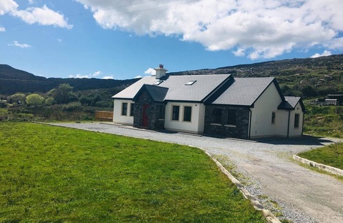 Caherdaniel Cottage | Siobhan's Luxurious Cottage