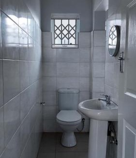 Central Region Apartment | Siphosami Apartments - Unit 1 Mugomo
