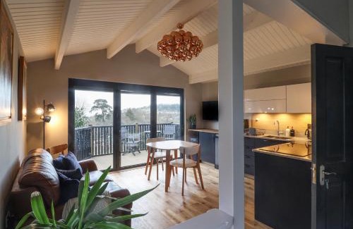 Lyme Regis House | Sir George Baker Cabin