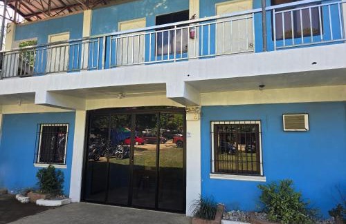 Laguna Province Cabin | Sir Louie Lodging House