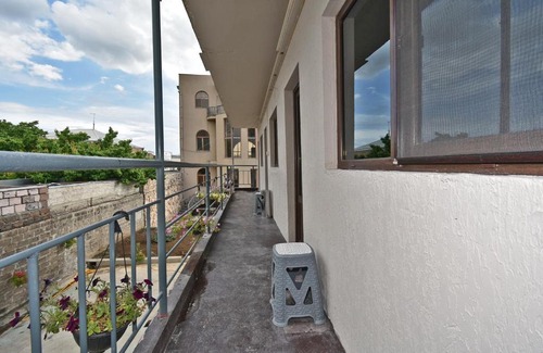 Yerevan Hotel | Sirik