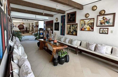 Dasol Hotel | Sirom Beach House