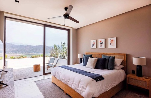 El Santuario House | Sisú: Your One-on-One with Nature