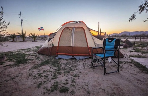 Chambers RV Rental | Site 1 off grid Campsite near petrified forest!