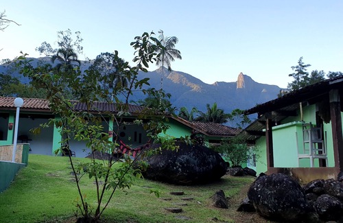 Corcovado House | SITE IN UBATUBA WITH SWIMMING POOL AND FISHING POND