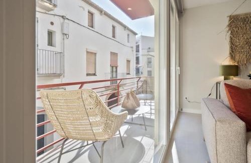 Sitges Town Center Apartment | Sitges Spaces Deluxe Comfort Flat-Monthly Rentals