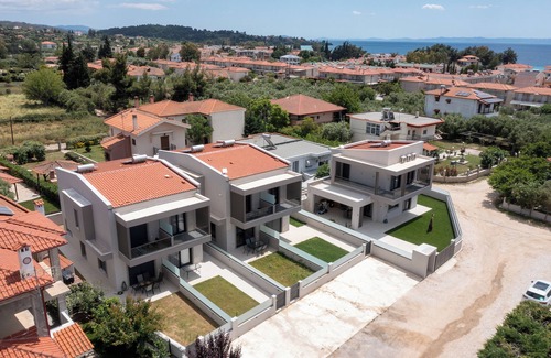 Nikita House | SithoniaRS Avina Luxury Maisonette