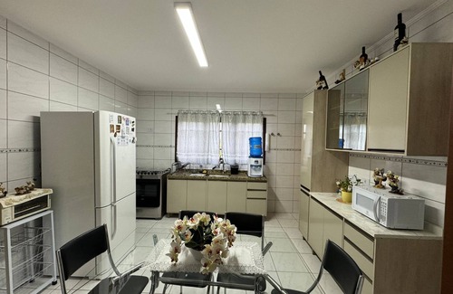 Portao Cottage | Sitio /Chácara com Piscina em Atibaia Para 25 Pessoas Aceita Pets