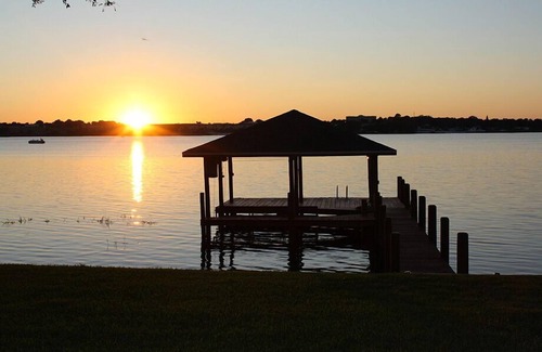 Sylvan Shores House | Sitting on the Dock of the Lake Clay Rental Home For the perfect “country” vacat