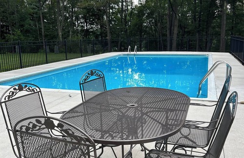 Ridgway House | Six bedroom house in beautiful Ridgway Pa! State Game lands in the back yard.