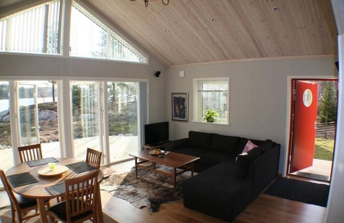 Tyreso House | Sjöställe Gudö