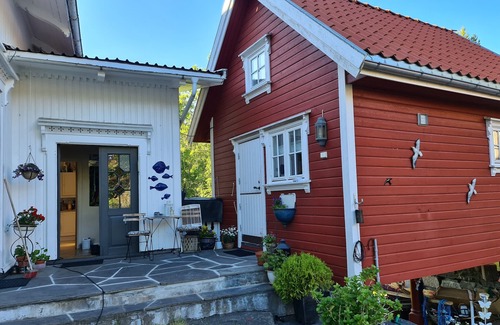 Jomfruland Cabin | Sjarmerende Stabbur i Hjertet av Kragerø Skjærgård