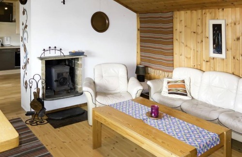 Balestrand House | Skåsheim by Interhome