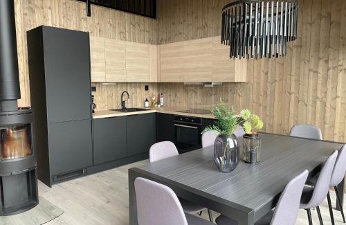 Skaidi Apartment | Skaidi Logde- near salomon river and golf course