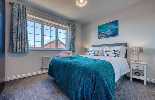 Rugby House | Skelhorn House close to Rugby, 3 bedrooms