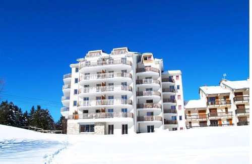 Ax-les-Thermes Condo | Ski aux pieds ! T2 pour 6 + Accès sauna & piscine