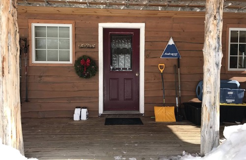 Strong House | Ski House 4 miles from Kingfield, ME