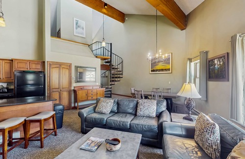 Four O'Clock Condo | Ski-in/out condo with pool, hot tub - steps to Snowflake Lift